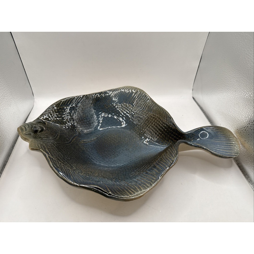 Rosalie Nadeau Pottery Fish Bowl 14x10" Flounder Fluke Cape Cod Sand Dab 10